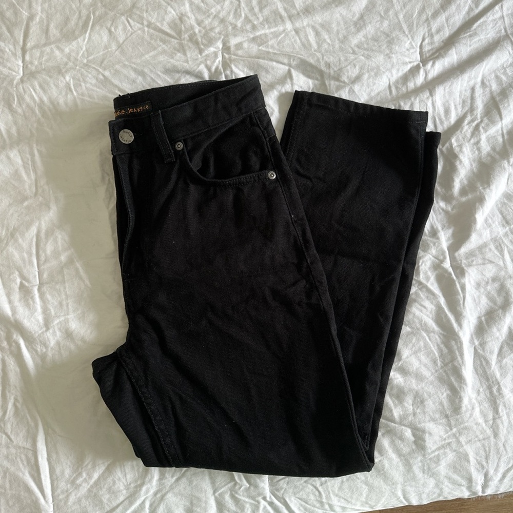 Nudie Jeans Breezy Britt Dry Everblack
Size: W27/L30